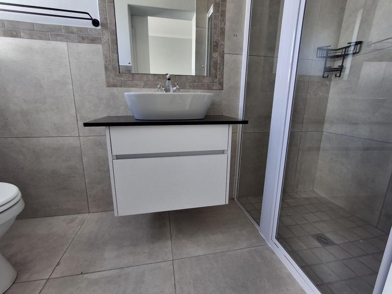 4 Bedroom Property for Sale in Da Gama Bay Western Cape